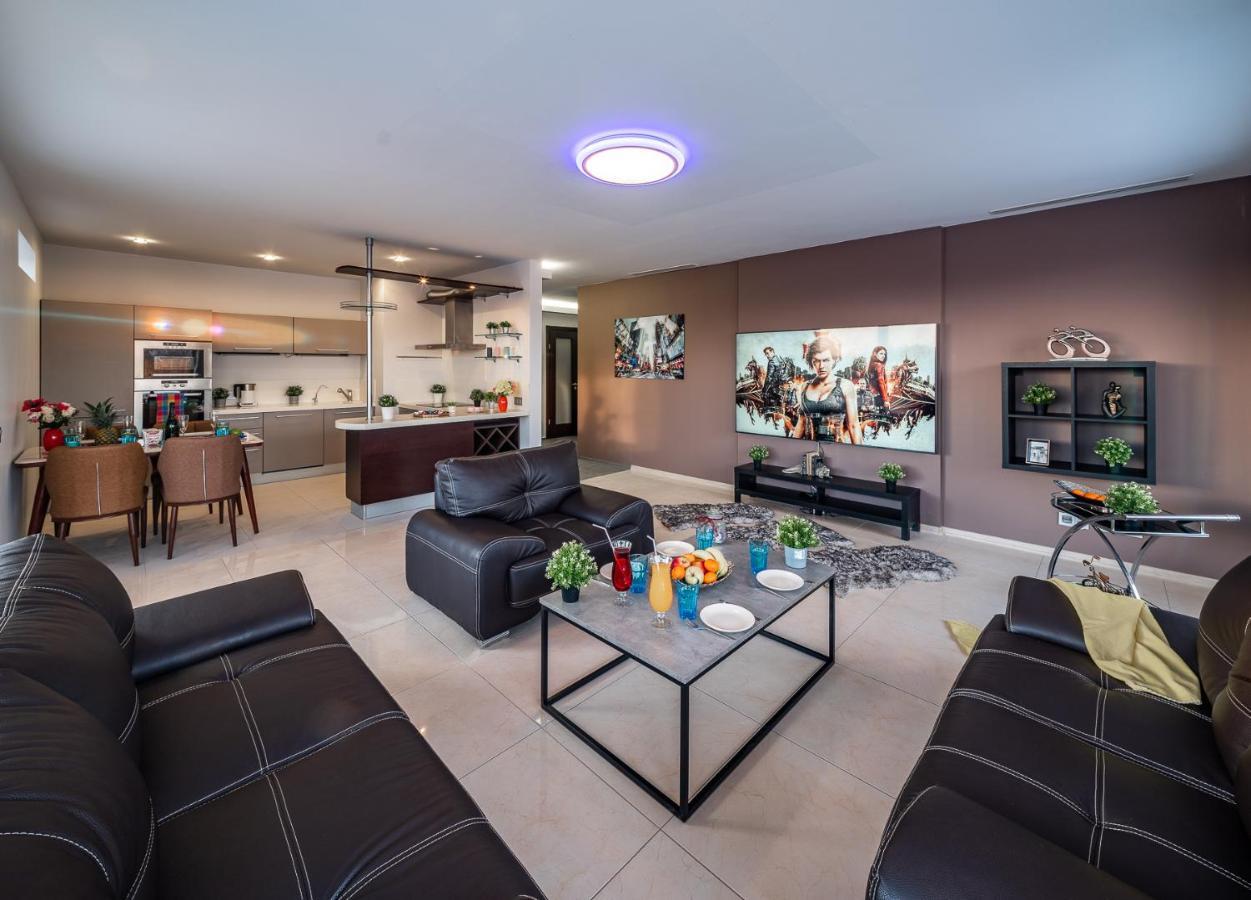 Skyhouse Riga Lux Penthouse & Spa Экстерьер фото
